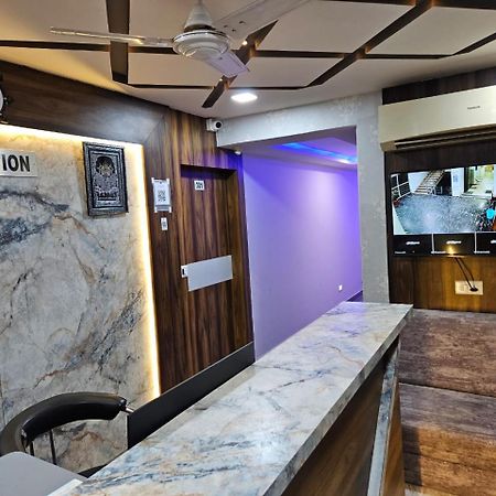 Hotel Ozone,Αχμπανταμπάντ Εξωτερικό φωτογραφία