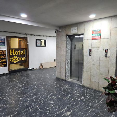 Hotel Ozone,Αχμπανταμπάντ Εξωτερικό φωτογραφία
